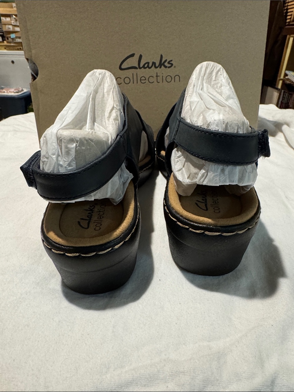 Clarks Navy Leather Crisscross Open-Toe Sandals - Picture 3 of 4